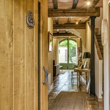 Casa Slow Riumors